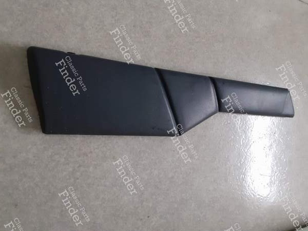 Left Front Door Trim - RENAULT 9 / Alliance / Broadway / 11 / Encore (R9 / R11) - 7700706981- 0