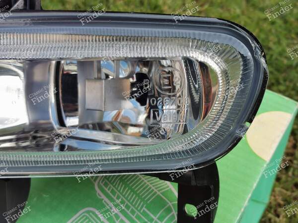 Front left fog light  (for older shape of bumper model) - PEUGEOT 406 Coupé - 67720899- 7
