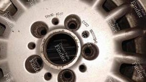 Felgen der 3er-Serie - 15 Zoll - BMW 3 (E30) - 11800692- thumb-1