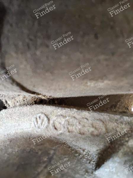 Water pump, thermostat housing - VOLKSWAGEN (VW) T3 - 056121013- 4