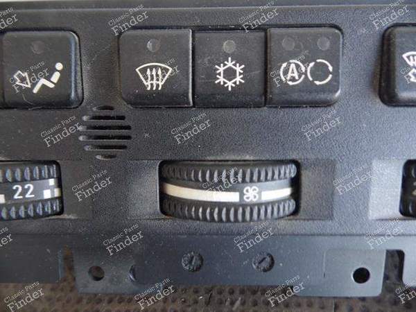 CLIMATE CONTROL - BMW 8 (E31) - 64111392171- 2