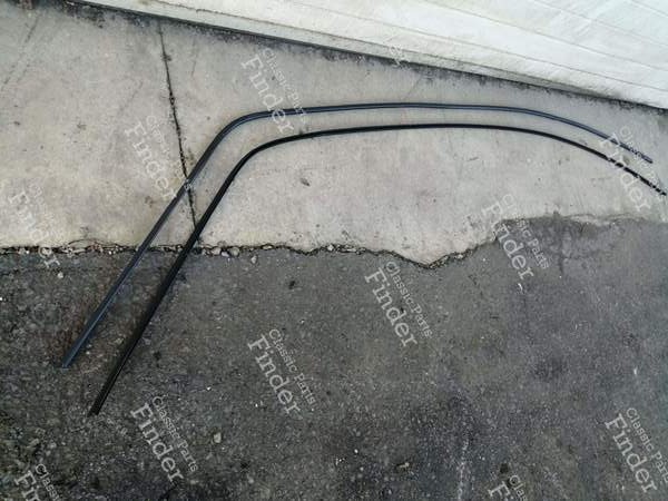 Paar schwarze Stäbe für Dachrinnen - CITROËN CX - 0