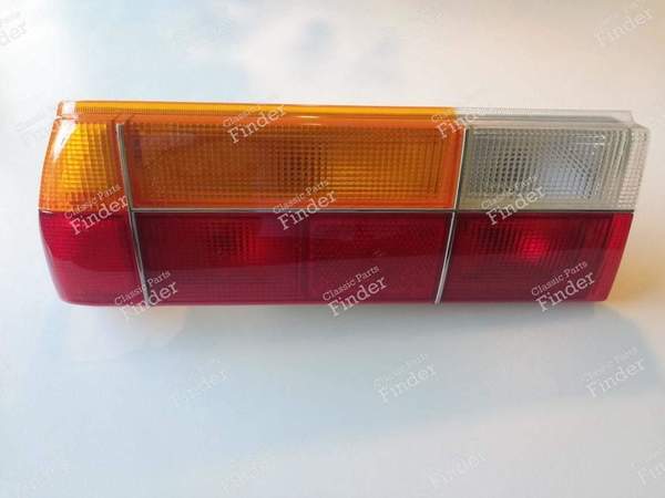 Left rear light for phase 2 - PEUGEOT 305 - OEM: 6350.62 / 1124701- 1