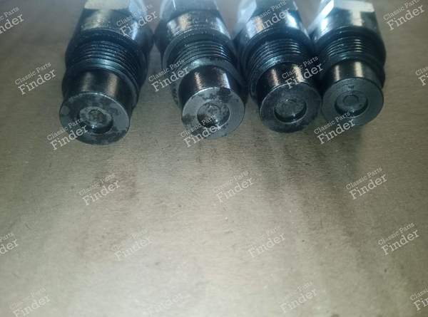 Jeu de 4 injecteurs Kugelfischer - PEUGEOT 504 Coupé / Cabriolet - DLO20D- 2