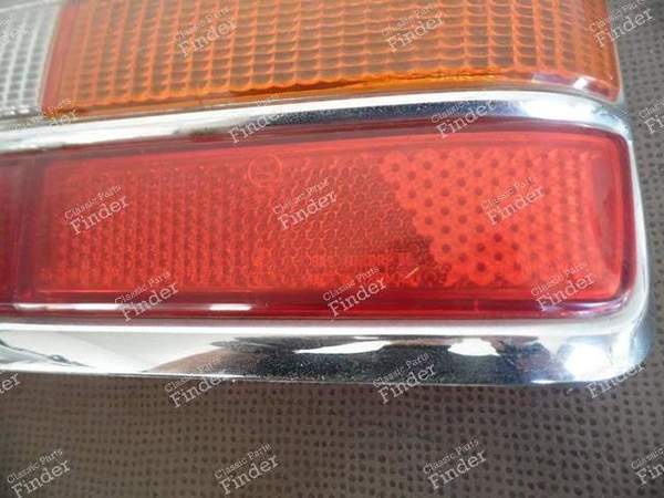 CABOCHON RIGHT TAIL LIGHT BMW 2000 "NEUE KLASSE - BMW 1500 / 1600 / 1800 / 2000 (Neue Klasse) - 8