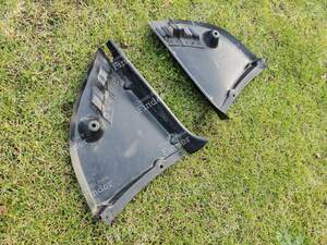 Paire de caches triangulaires pour phares antibrouillard - PEUGEOT 406 Coupé - ZU09340610 / ZU09340710.- thumb-9