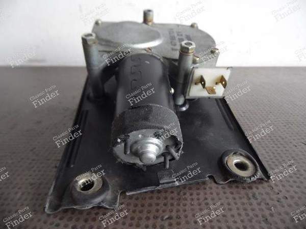 MOTEUR D’ESSUIE-GLACE ARRIERE PORSCHE 944 & 924 - PORSCHE 944 - 477955713A- 2