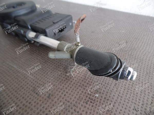 AUTOMATIC ANTENNA - MERCEDES BENZ SL (R129) - A2028200975- 4