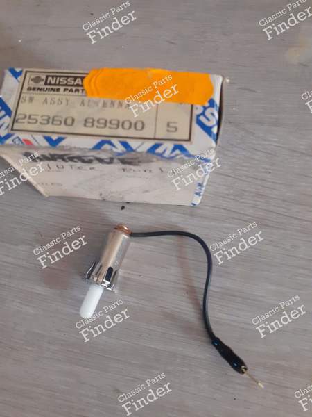 Door release switch - NISSAN Sunny / Sentra / Tsuru (B12) - 2536089900- 0