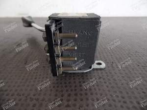 COMMODO DE CLIGNOTANTS - CITROËN Ami 6 / Dynam - 572- thumb-3