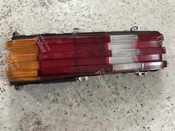 Jeu de feux arrière - MERCEDES BENZ W123 - A1238203864R / A1238204964- 2