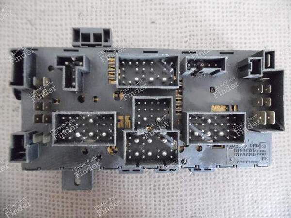 Electric Relay Station - VOLKSWAGEN (VW) Golf II / Jetta - 171941813D - Equiv. 171941821D- 0