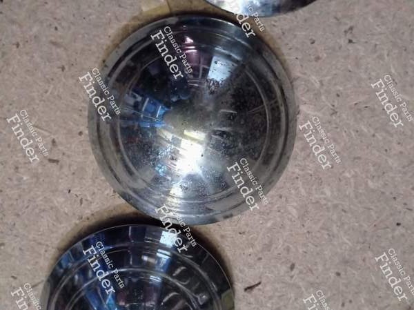 Four chrome hubcaps - RENAULT Celtaquatre - 2