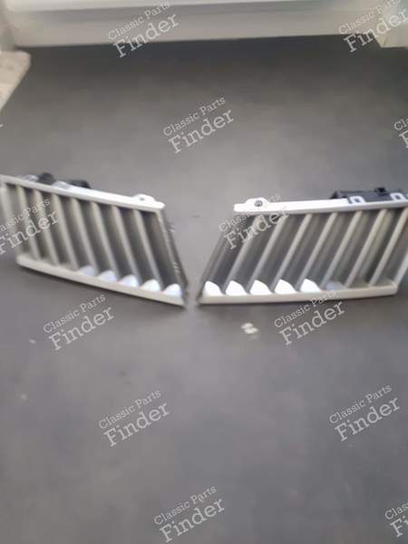 Kühlergrill - RENAULT Vel Satis - 8061- 0