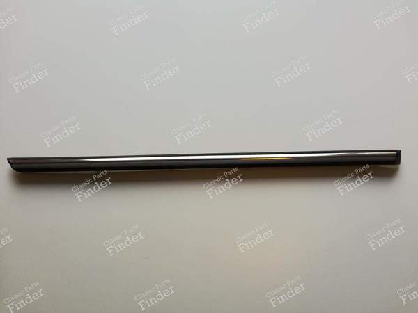 Right rear side rail - MERCEDES BENZ S (W116) - A1167300280- 0