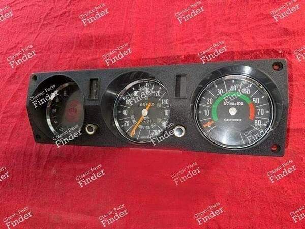 Armaturenbrett – Neueste Generation - CITROËN DS / ID - 6