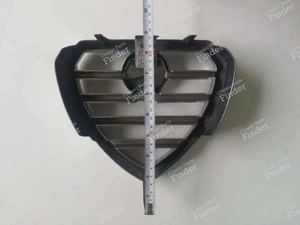 Grille centrale de calandre Alfetta GT 116 Scudetto Série 1 - ALFA ROMEO Alfetta GT/GTV - 116505903100- 9
