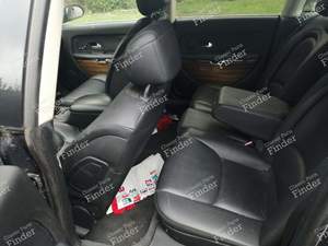 Sitzgruppe vorne/hinten 'pack lounge'. - CITROËN C6 - thumb-6