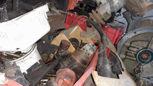 "Molded-foot" engine (1952–1953) - VOLKSWAGEN (VW) Käfer / Beetle / Coccinelle / Escarabajo - 1-05357XX- 3