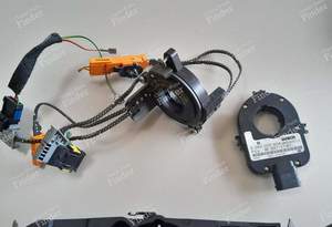 Commodos + steering angle sensor - Phase 1 - PEUGEOT 607 - 61557024 (?)- thumb-1