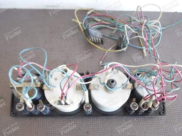 ON-BOARD INSTRUMENTATION SKODA 120LS AND 130 TYPE 742 - SKODA Type 742/746 - 9