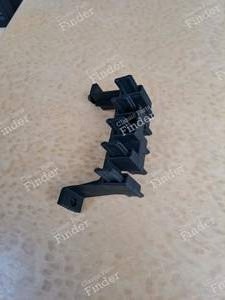 Ferrari Testarossa / 512 TR Grill Stütze hinten - FERRARI Ferrari Testarossa / 512 TR/M - 6190900- thumb-1