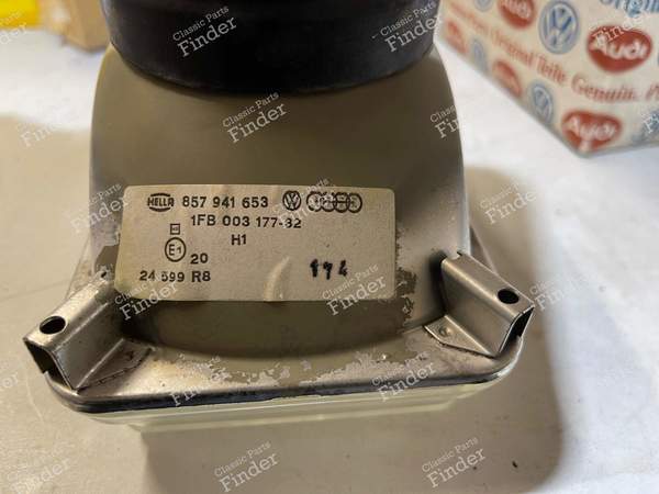 Nagelneuer Originalscheinwerfer - AUDI Coupé GT/Quattro (B2) - 857941653 / 1FB00317732- 2