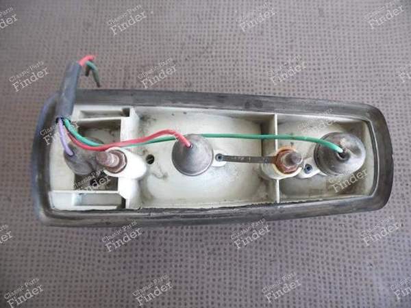 RIGHT REAR LIGHT - CITROËN DS / ID - 637- 7