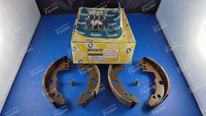 Satz von 4 Bremsbacken für hintere Trommelbremsen - 180X30MM - RENAULT 4 / 3 / F (R4) - 7701201482- thumb-2
