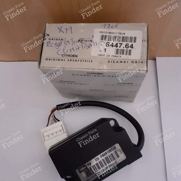 Air conditioning valve Peugeot 605 / Citroen XM - CITROËN XM - 6447.64 / F628105T/U