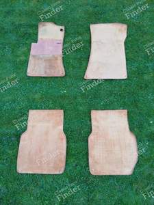 Set of 4 floor mats for MERCEDES BENZ S (W116)