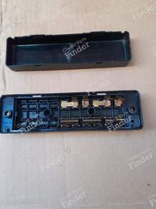 DAV fuse box - PEUGEOT 204