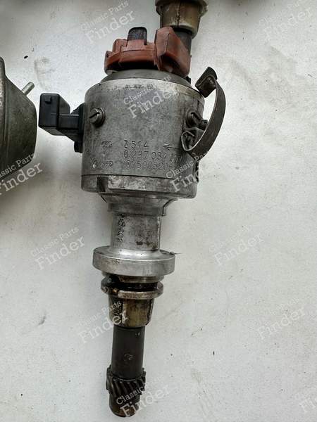 5-cylinder engine igniter - AUDI 100 / 200 / 5000 (C2) - 1
