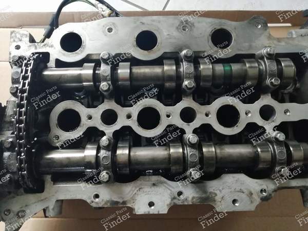 Zylinderkopf mit Nockenwellen / Riemenscheiben - Motor 2.7 HDI - PEUGEOT 407 Coupé - P80LA- 6