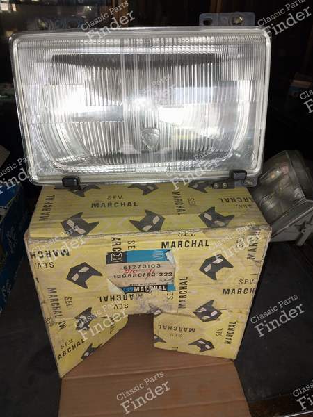 Scheinwerfer rechts - PEUGEOT 604 - 6210.71 / 129588 / 52222- 0