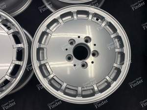 Alloy Wheels 'Gullideckel' 2014001502; 6.5Jx15 ET49 - MERCEDES BENZ 190 (W201) - thumb-4
