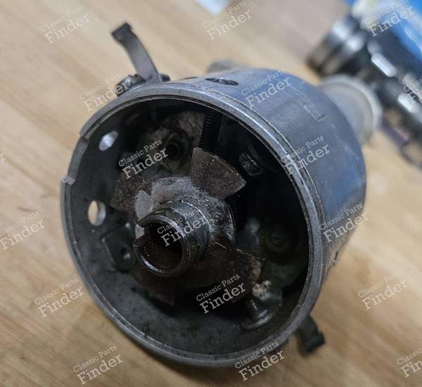 Ignition distributor R8 Gordini engine - RENAULT 8 / 10 (R8 / R10) - 4189 / R230- 1
