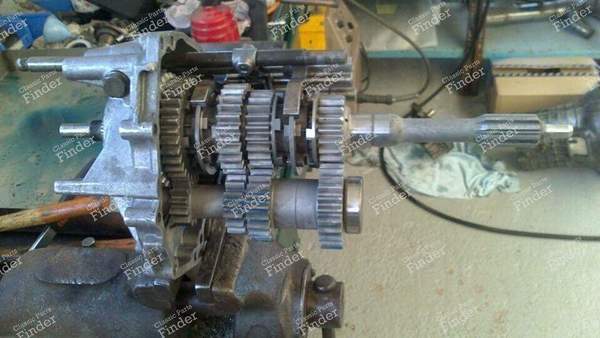 Boîte de vitesses 4 vitesses à coupe droite Getrag 232 avec embrayage à palettes - BMW 3 (E21) - 2