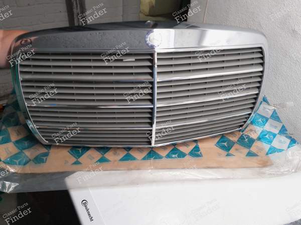 Radiator grille - MERCEDES BENZ W123 - 1238800183- 2