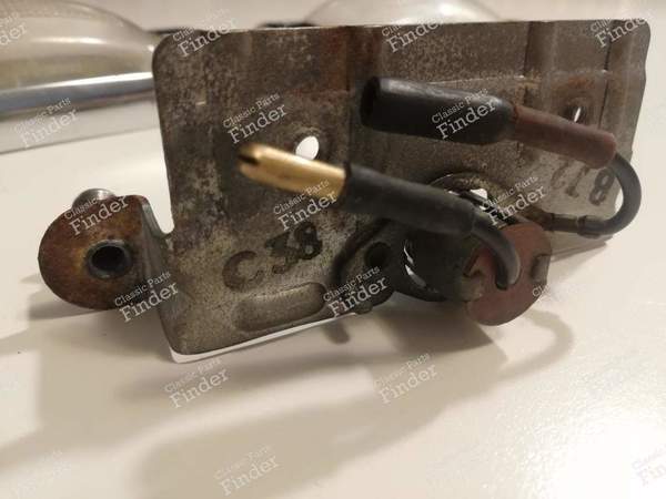 Eclairage de plafonnier - CITROËN DS / ID - 545.03a- 9