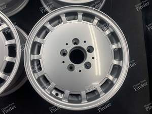 Original 'Sportline Gullideckel' Leichtmetallfelgen 7Jx15 ET41 - MERCEDES BENZ E (W124) - 1244010902- thumb-4