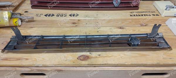 Kühlergrill - Phase 1 - RENAULT 21 (R21) - 7700764717- 8