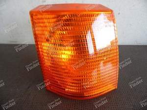 RIGHT FRONT TURN SIGNAL - LAND ROVER Range Rover - Valeo 88203208 Range Rover AMR2690- thumb-9