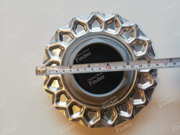 4er-Set Nabendeckel für BBS-Felgen in 15 Zoll - BMW 3 (E30) - Equiv. OEM: 36 13 2 225 376)- 3