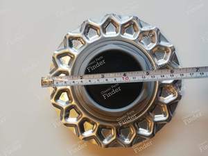 4er-Set Nabendeckel für BBS-Felgen in 15 Zoll - BMW 3 (E30) - Equiv. OEM: 36 13 2 225 376)- thumb-3
