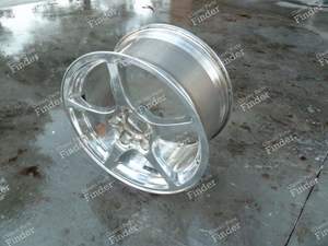 Jante alliage polie d'origine - CHEVROLET Corvette C5 - thumb-1