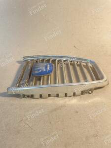 Original Radiator Grill (1969–1974) - SAAB 95 - thumb-3