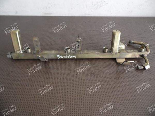 RAMPE INJECTION PORSCHE 944-1 - PORSCHE 944 - 944.110.080.04- 3