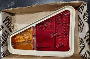Cabochon right rear light 204 / 304 Break - PEUGEOT 204 - 619 D- thumb-1