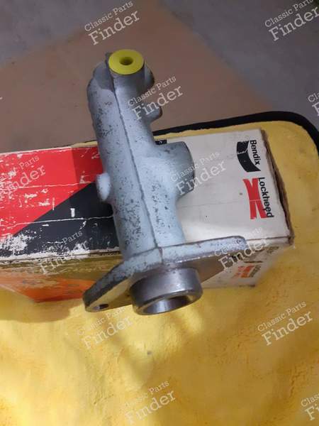 Brake master cylinder - PEUGEOT 505 - 611510- 3